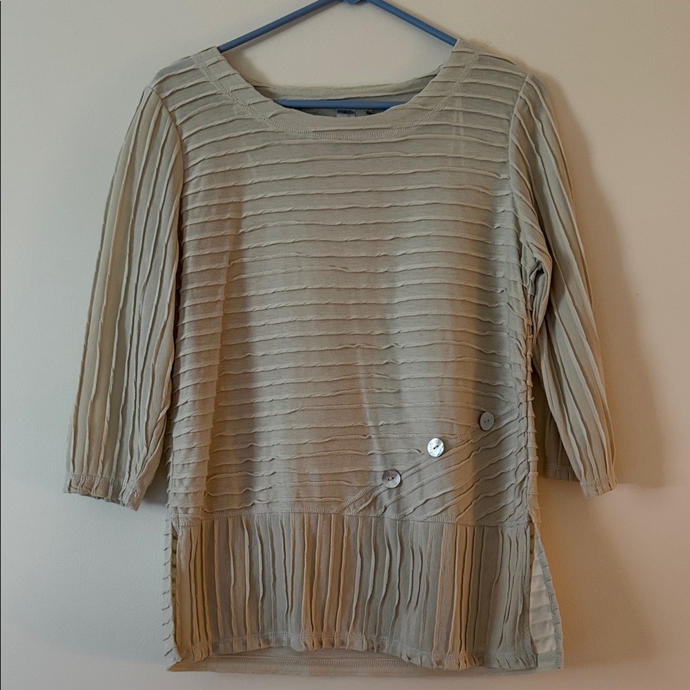 Elegant Beige Women's Textured Blouse